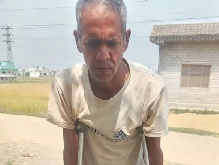 मागेर गुजारा चलाउँछन् ०४६ सालकाे जनआन्दाेलनका ‘जिउँदा शहीद’